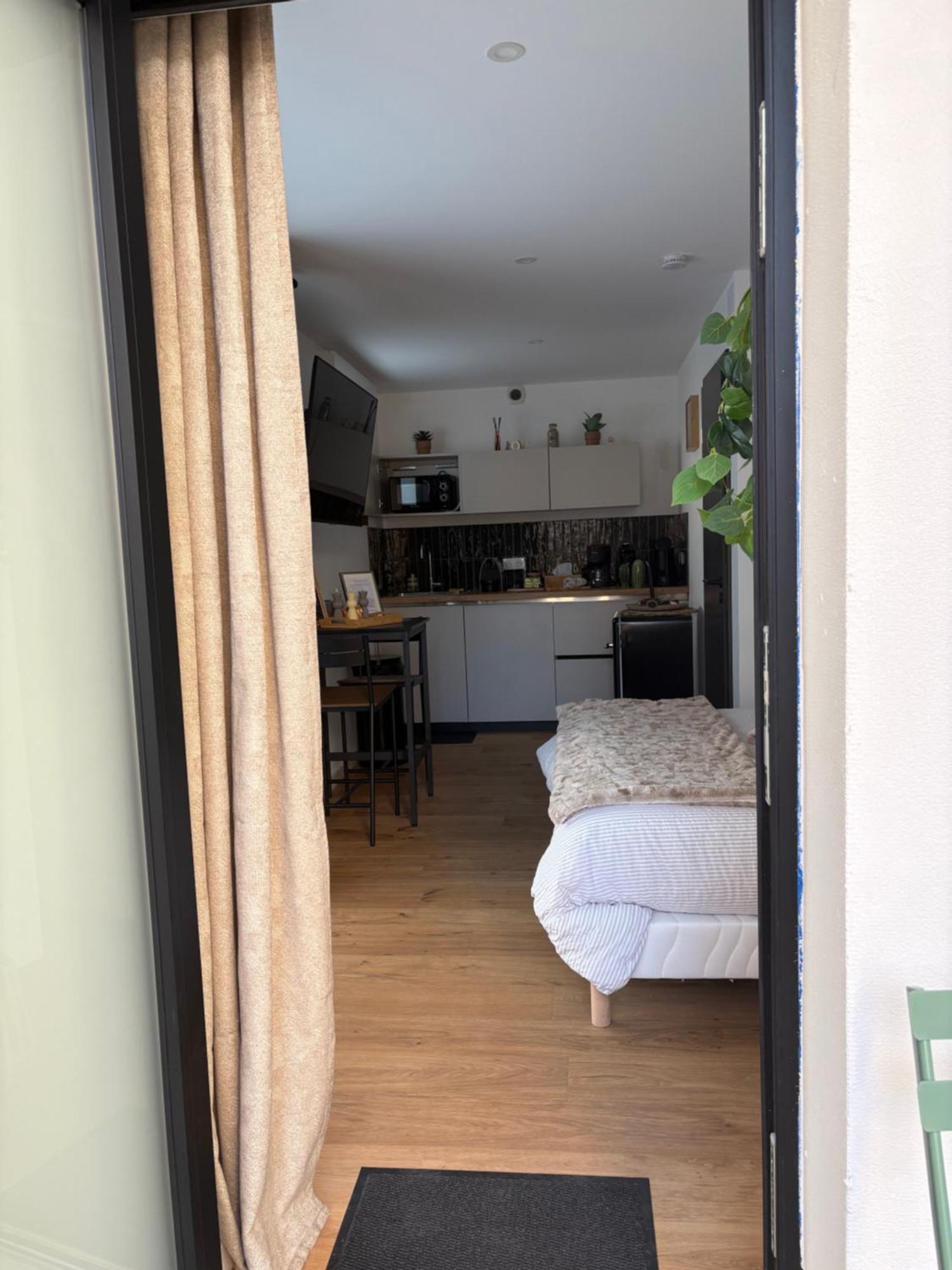 Studio Prestige Le Chene Dore Climatise Avec Terrasse Au Coeur Du Centre Touristique Cite Des Loisirs 200 M Du Galaxie Parking Gratuit Privatif アムネヴィル エクステリア 写真